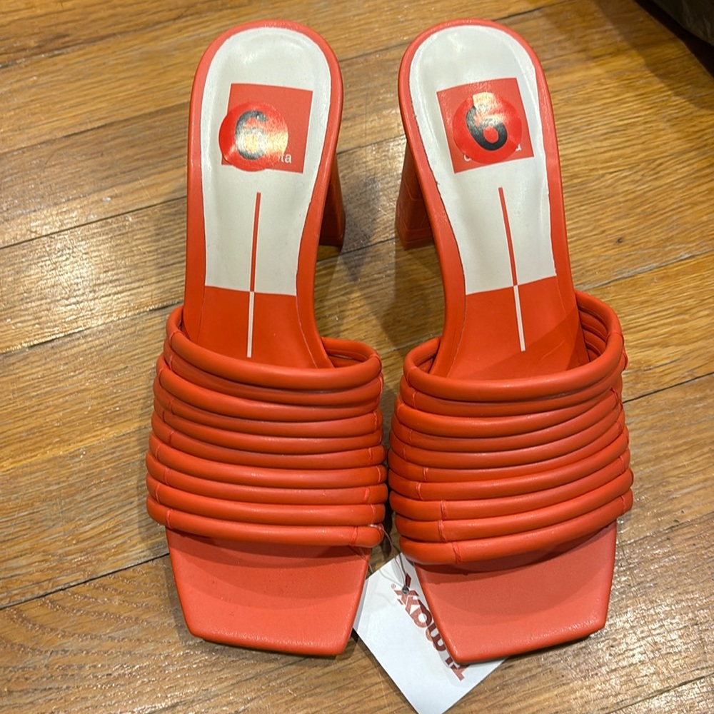 Dolce vita orange pump sandals size 6 never worn